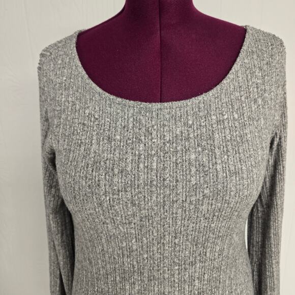 Women's Sadie & Sage Gray Lightweight Short Sweater Dress/Tunic | Size XS - Picture 3 of 10